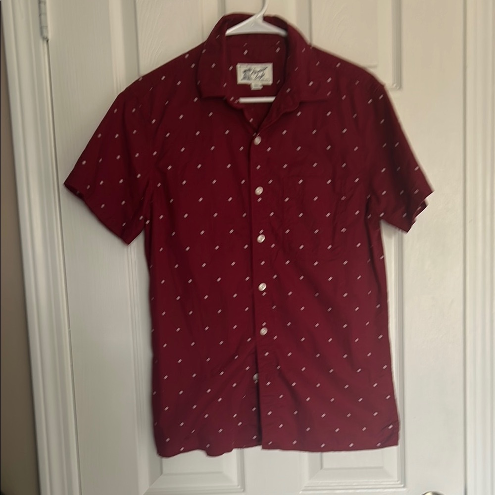 Men's Red Short Sleeve Shirt